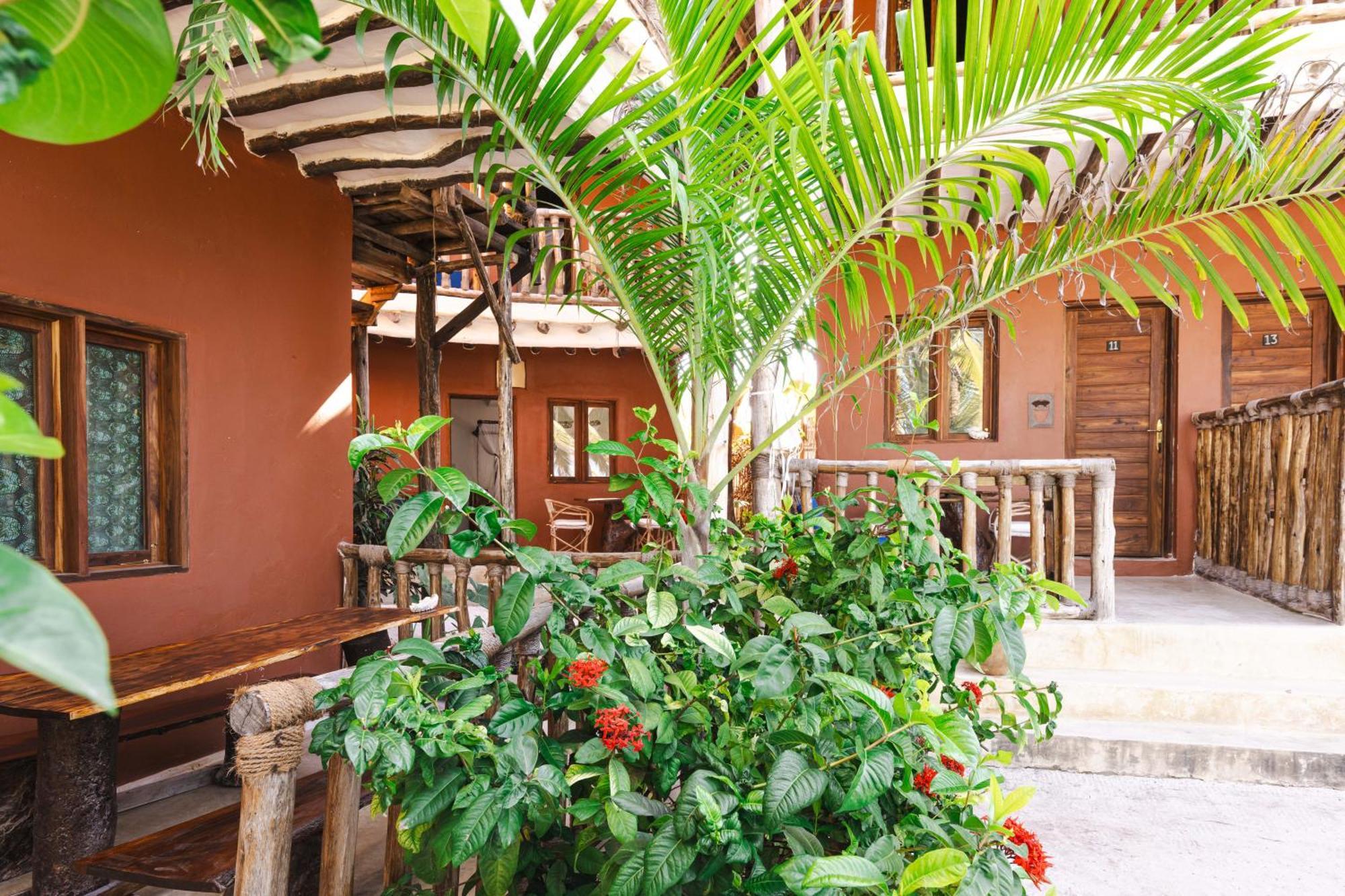 Shanuo Beach Bungalows Michamvi Kae Luaran gambar